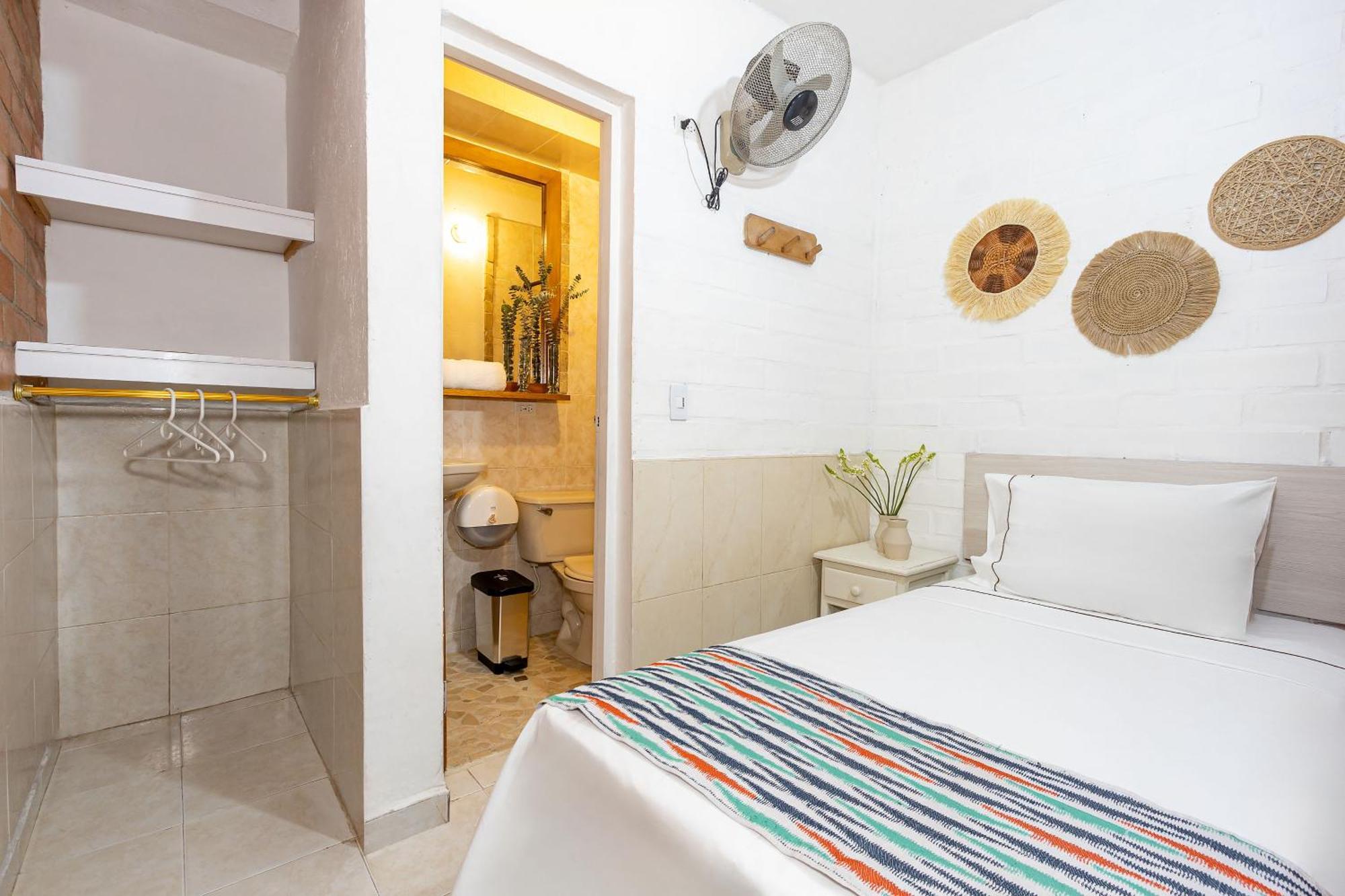 Gran Caribe Hotel Medellin Bagian luar foto